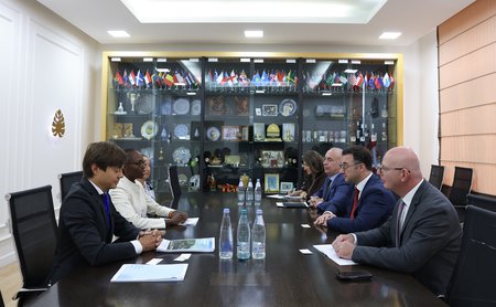 ფინანსთა მინისტრი ლაშა ხუციშვილი აზიის განვითარების ბანკის ვიცე-პრეზიდენტ ინგმინ იანგს შეხვდა